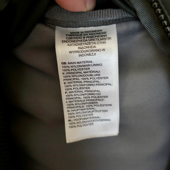 The North Face Router Backpack Black Laptop School Travel - Picture 6 of 6